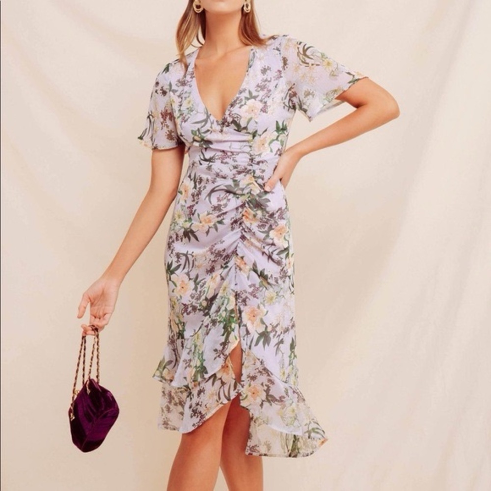 ASTR The Label Cinched Mermaid Floral Midi Dress size Medium